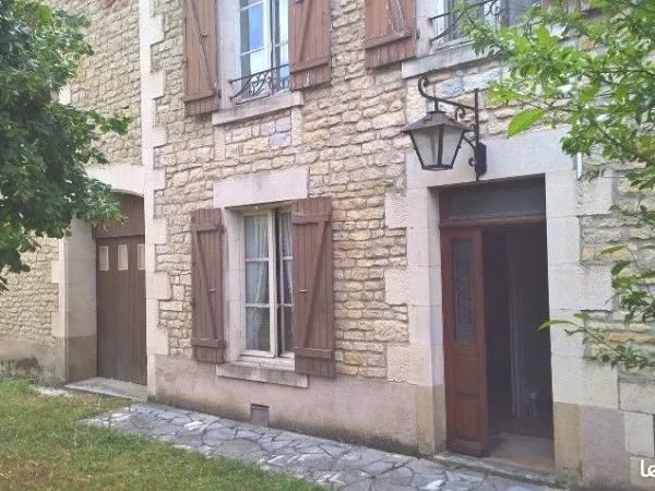 Maison à 58460 Corvol