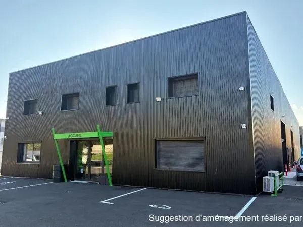 Local professionnel 140 m²