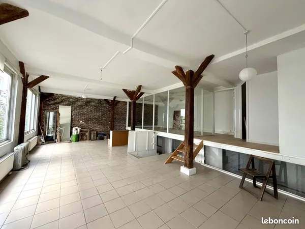 Bureaux, atelier 106 m² Paris