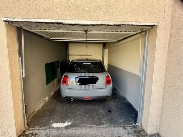 GARAGE centre ville Firminy
