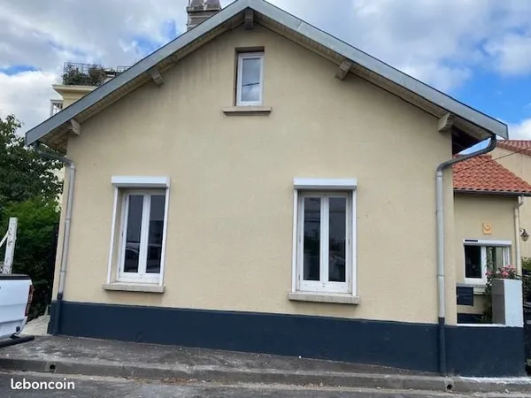 Jolie petite villa, clé en main,sur un seul niveau à Chamalières