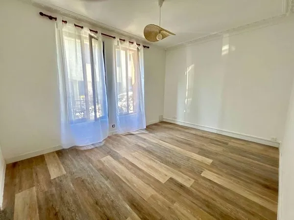 Triplex 2 pièces 49 m²