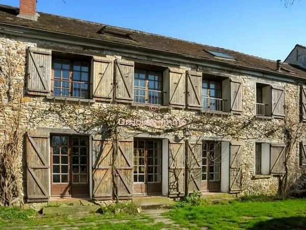 Grande propriété avec jardin au coeur du Vieux Village