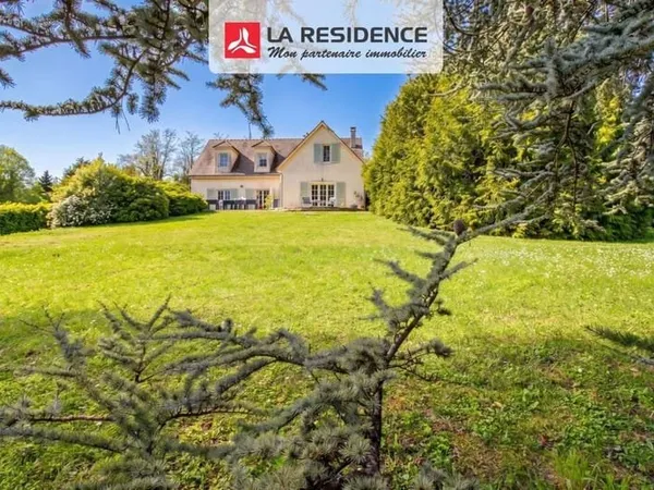 Maison 8 pièces 160 m²