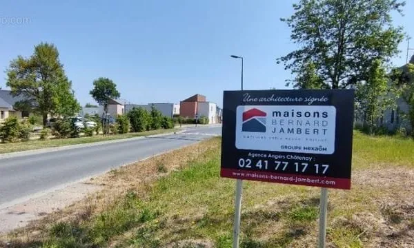 Terrain 312 m²