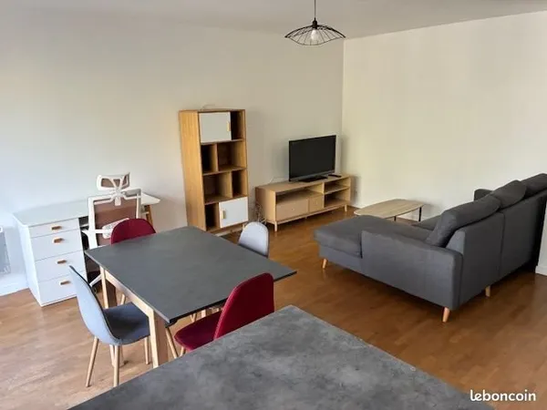 À loue 2 pièces 50m2 + balcon Clichy