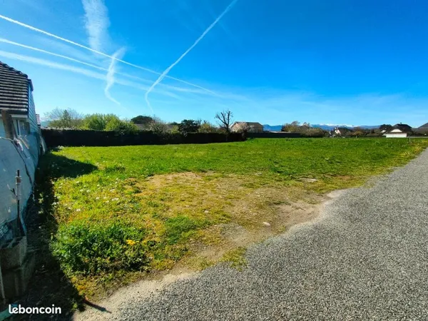 🏡 Terrain constructible - 895 m² - Louey (65290)