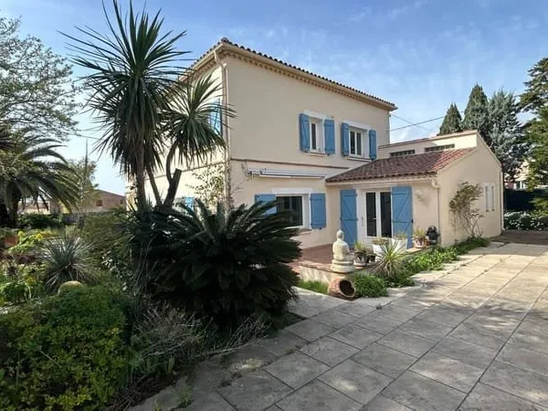 Maison 7 pièces 170 m²