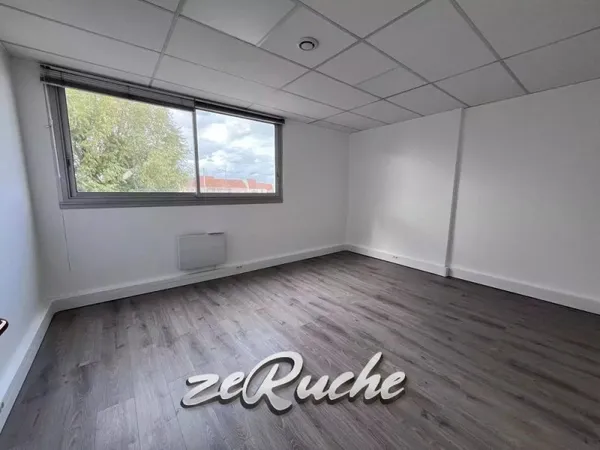 Bureau 15 m²