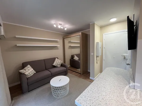 Appartement 1 pièce 16 m²