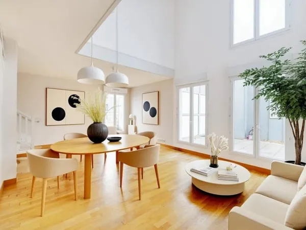 DUPLEX AVEC TERRASSE ET DEUX PLACES DE PARKING