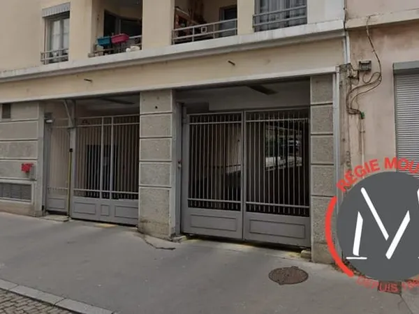 Garage 8 m²