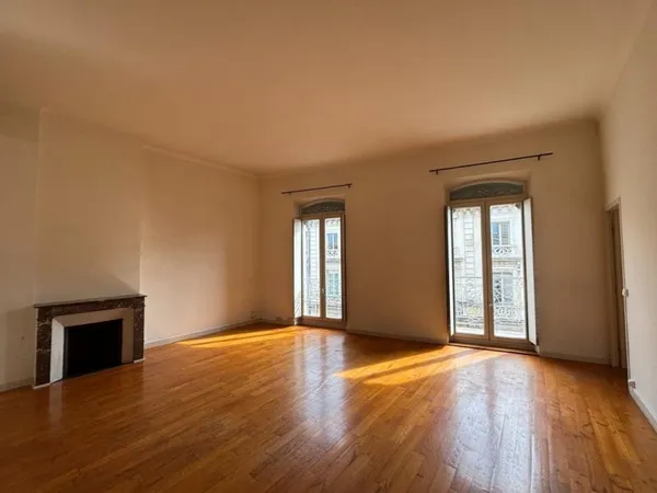 Appartement 5 pièces 127 m²