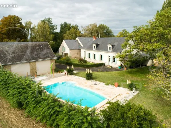 Propriété 10 pièces 300 m²