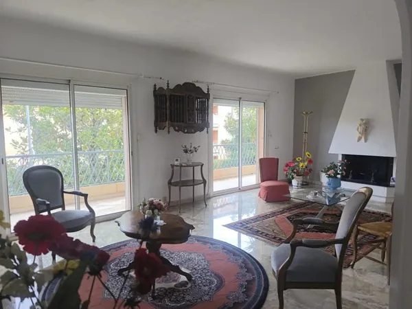 ✨ À VENDRE en Exclusivité - Élégant T3/4 de 89.56 m² en plein coe
