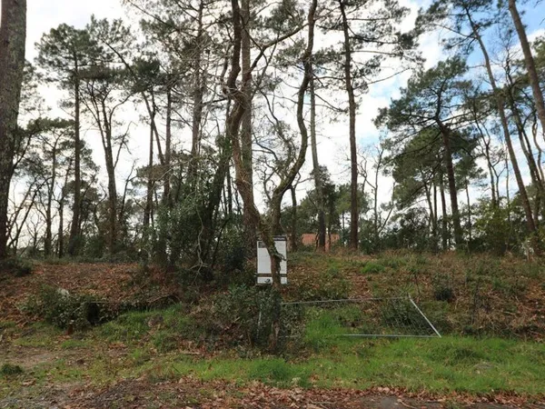 Terrain constructible 550 m²