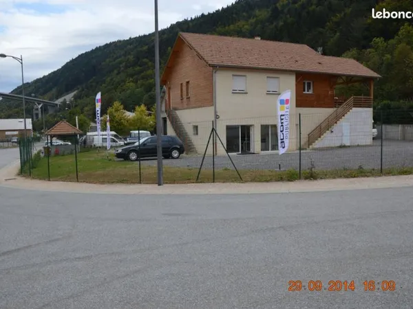 Immeuble de rapport 300 m²