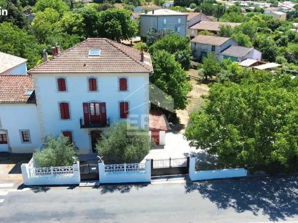 Propriété 15 pièces 368 m²