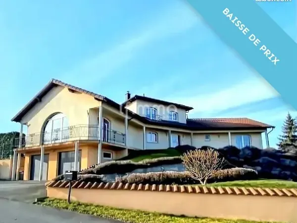 Maison 6 pièces 210 m²