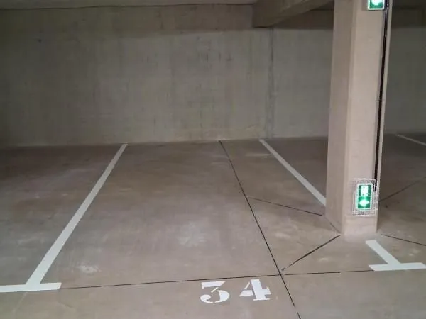 Parking 12 m² Vandoeuvre Les Nancy