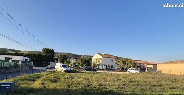 St privat des vieux terrain plat constructible