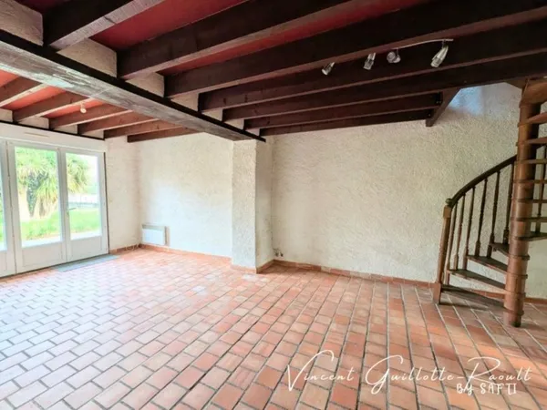 Maison 78m²-5 pieces- 3 chambres- Terrain 718m²
