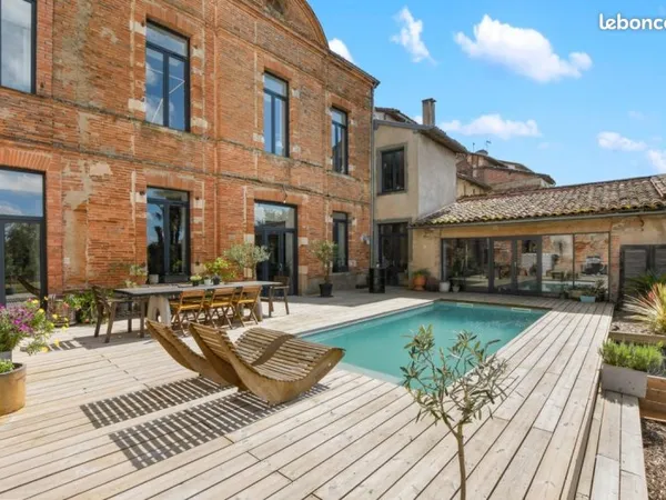 Superbe maison de caractère - prestations haut de gamme avec piscine chauffée