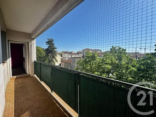 Appartement 5 pièces 81 m²