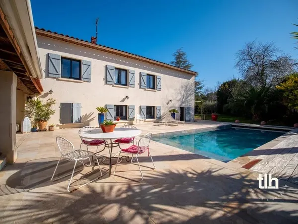 A VENDRE - JACOU Villa 6 pièces 200m2 sur 1800m2 de terrain