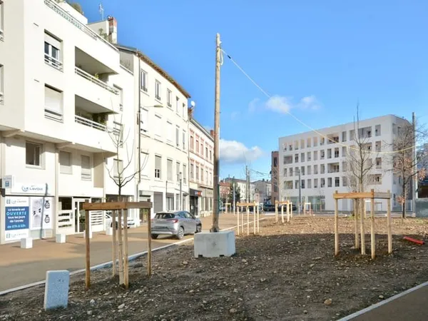 À VENDRE - Beau T3 Lyon 3 secteur Maisons Neuves-Dauphiné avec climatisation, deux balcons et garage
