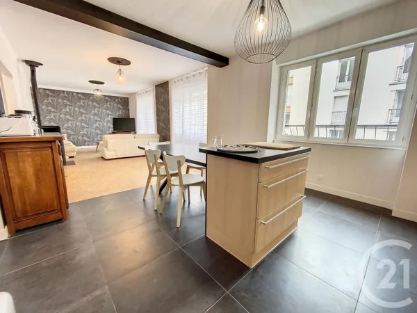 Appartement 5 pièces 103 m²