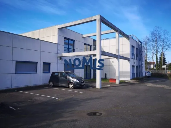 Bureaux 83 m²