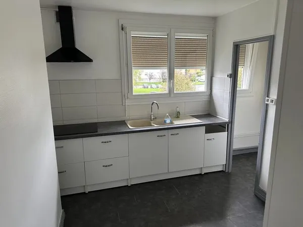 APPARTEMENT DE TYPE F3