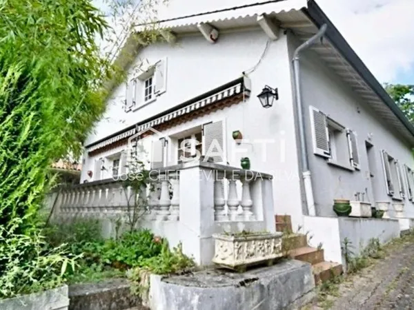 Maison familiale spacieuse au coeur de Blanzat