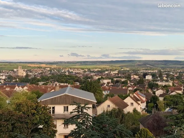 Appartement Location Auxerre 4p 75m² 745€