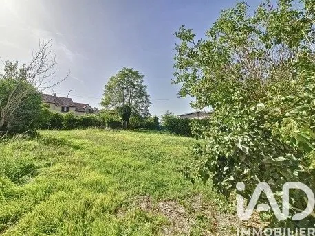 Terrain 328 m²