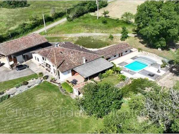 Vente Gîtes 8 Pièce(s)
