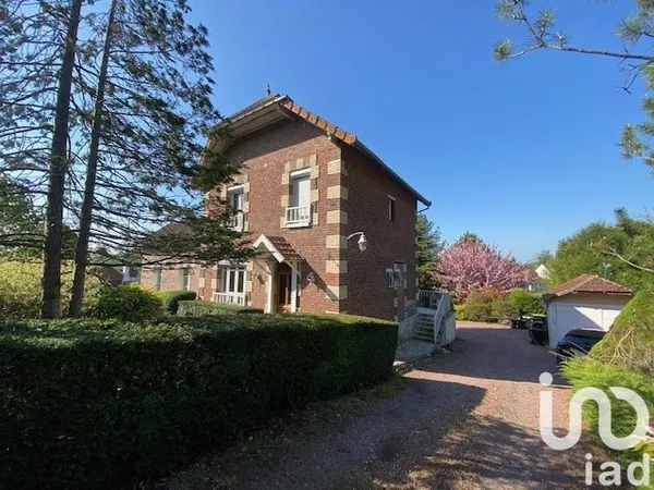 Maison 6 pièces 151 m²