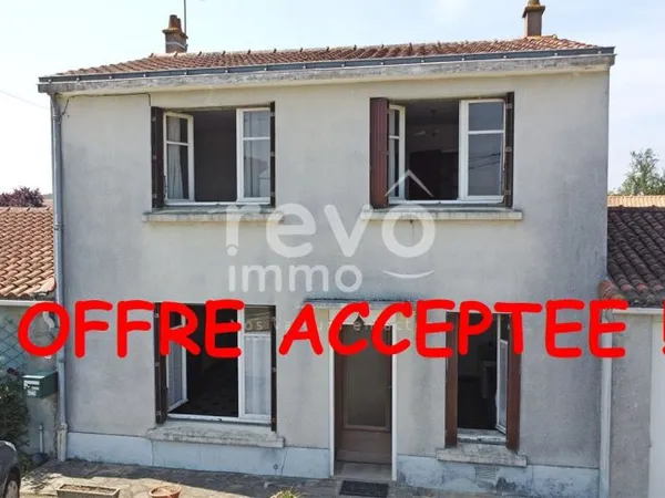 La Varenne  Maison de 131m² habitable sur 1328m² de terrain