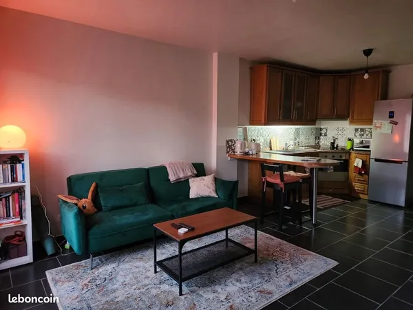 Appartement t2 tbe