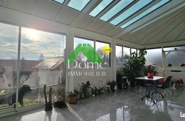 Propriété 7 pièces 157 m²