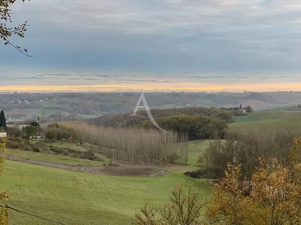 Demeure traditionnelle proche de Lauzerte 6 pièce(s) 176 m2