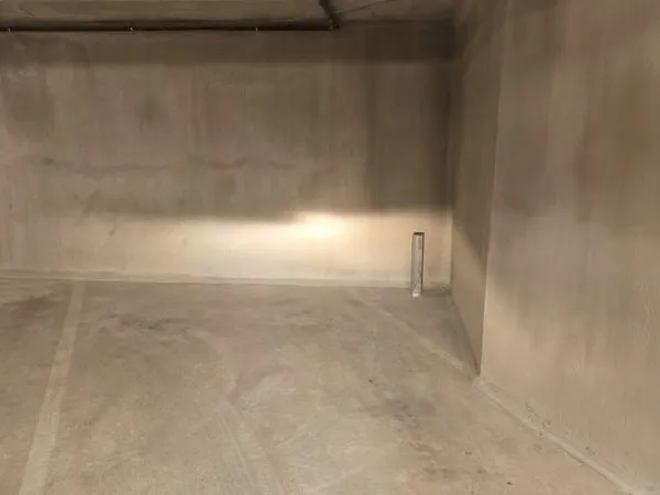 Parking 11 m²