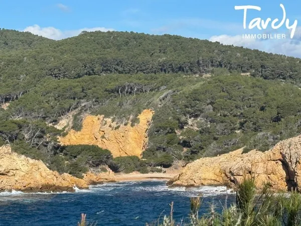 Propriété vue et accès mer - 13600 LA CIOTAT