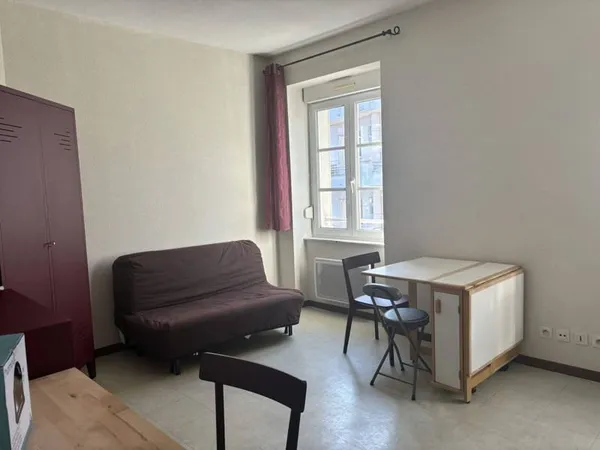 Studio 1 pièce 19 m²