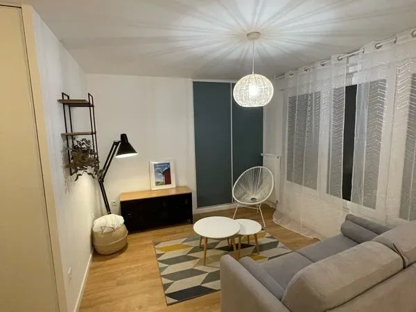 Studio meublé Saint-Ouen