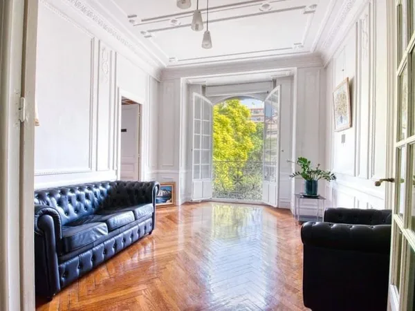 Appartement 3 pièces 107 m²