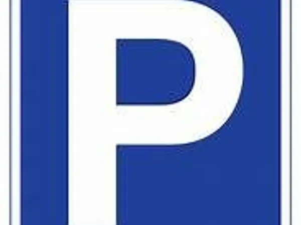 Parking 12 m²