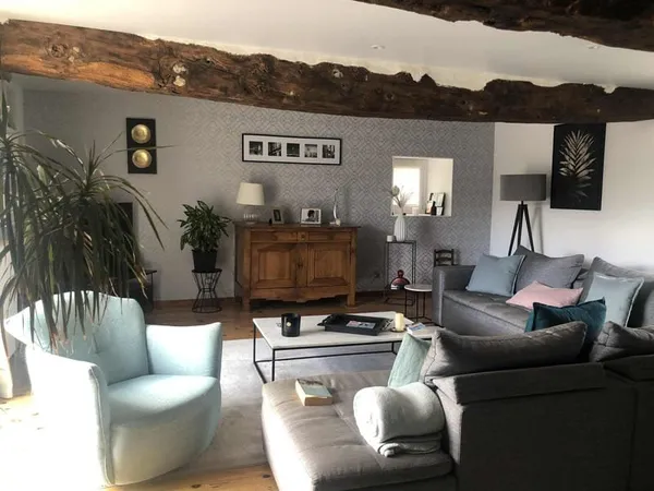 SUPERBE LONGERE (DPE : A ) sur 5500 M2 DE TERRAIN