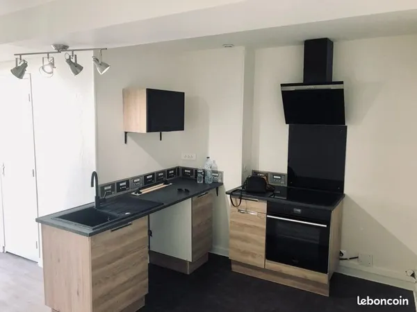 Joli T3 avec petit balcon